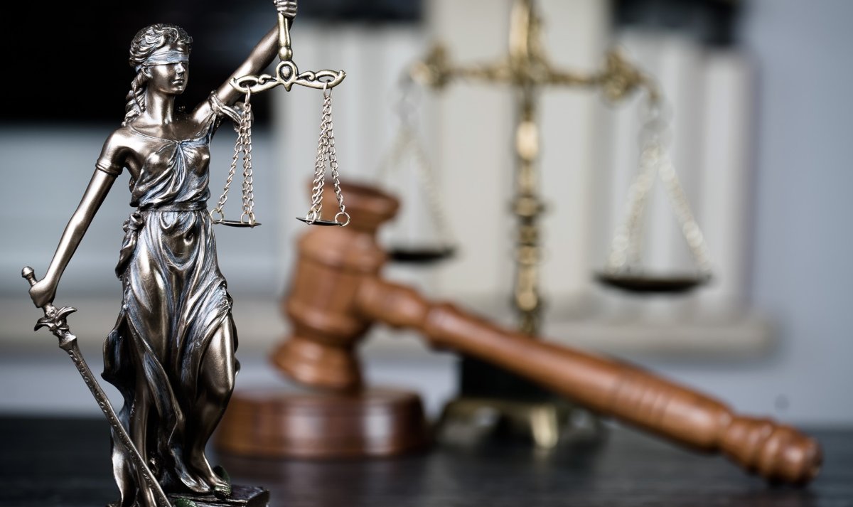 Юридические услуги