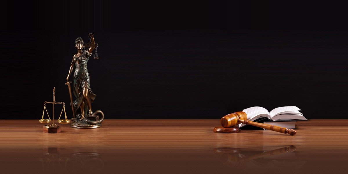 Фемида с рогом изобилия