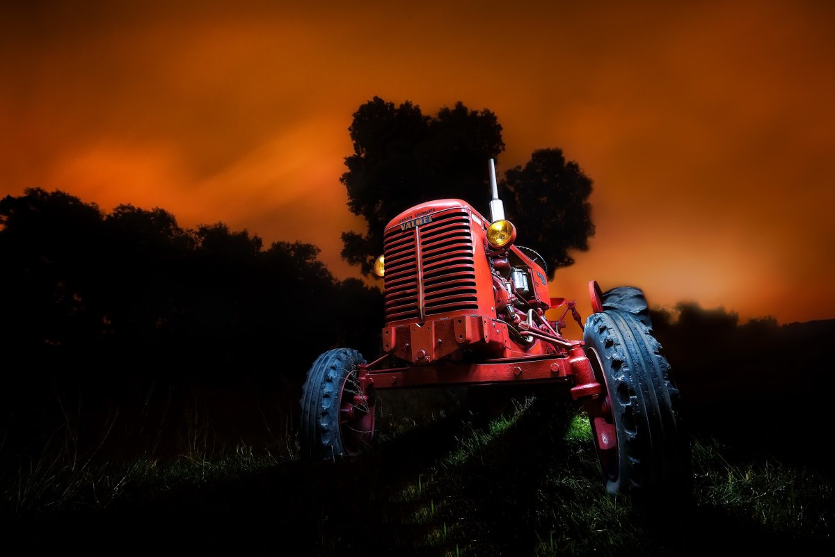 Трактор обои