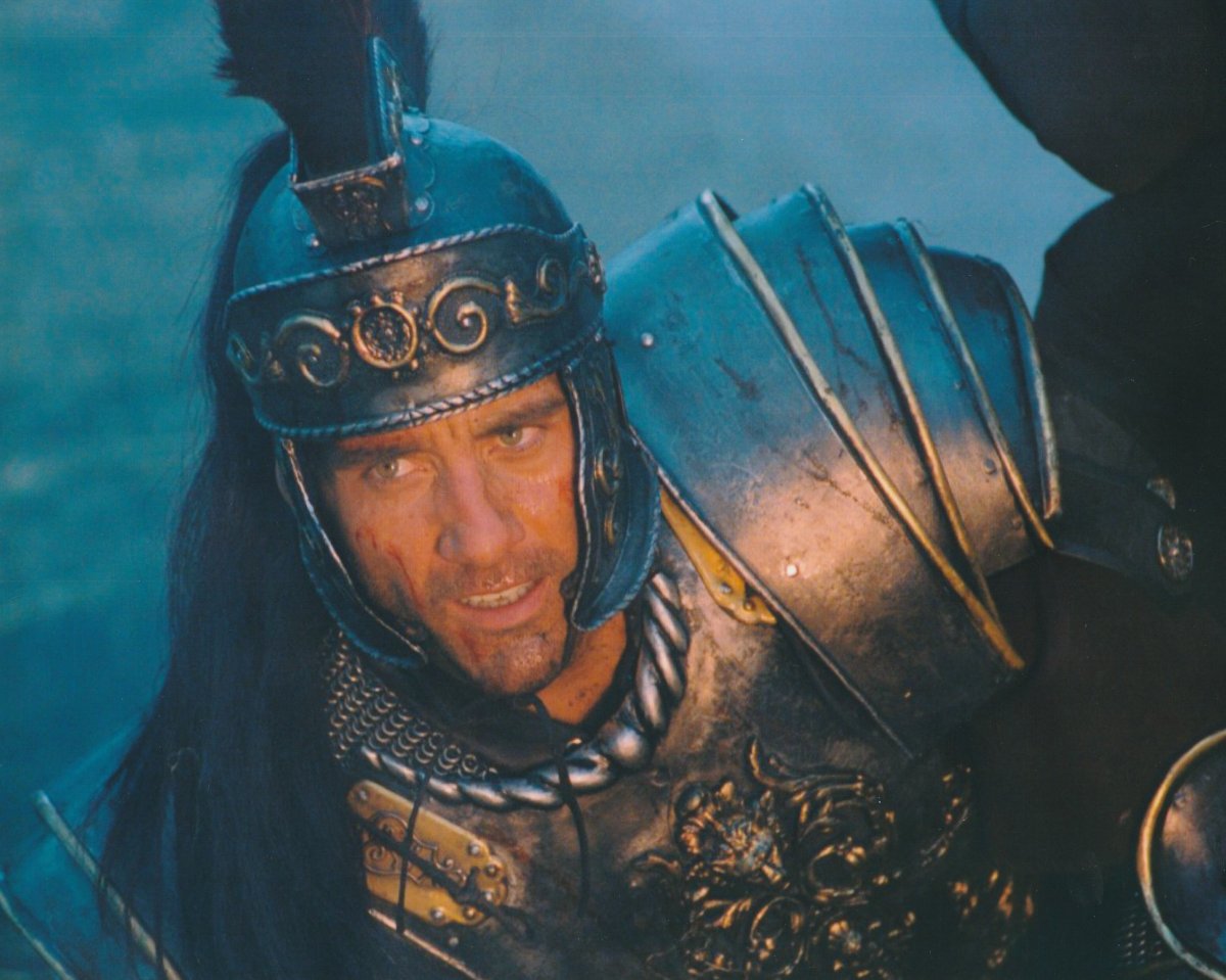 Король Артур 2019