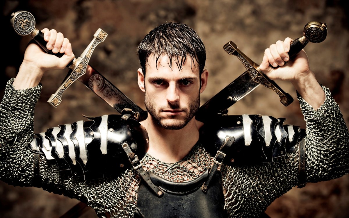 Король Артур внешность