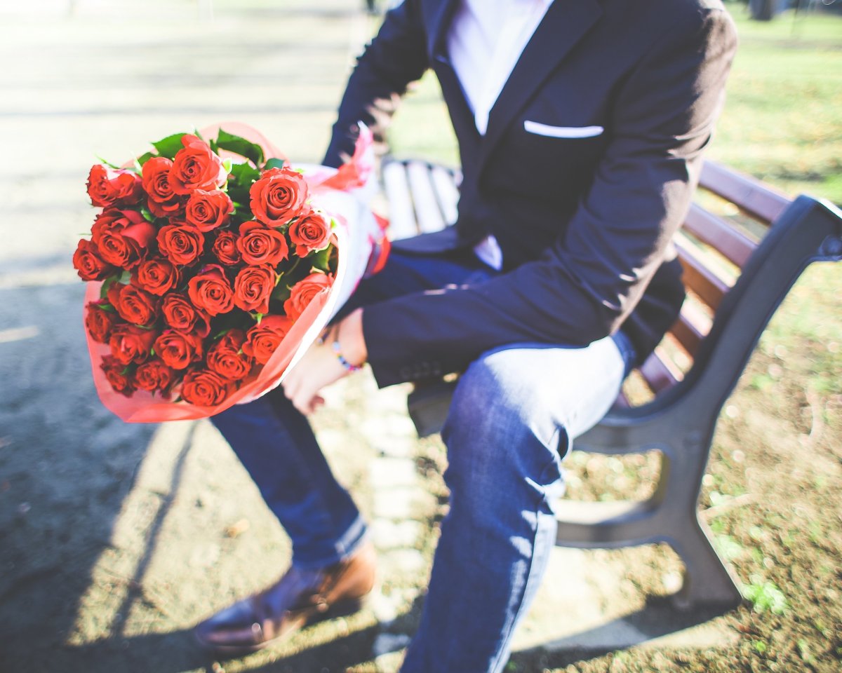 Букет цветов от парня