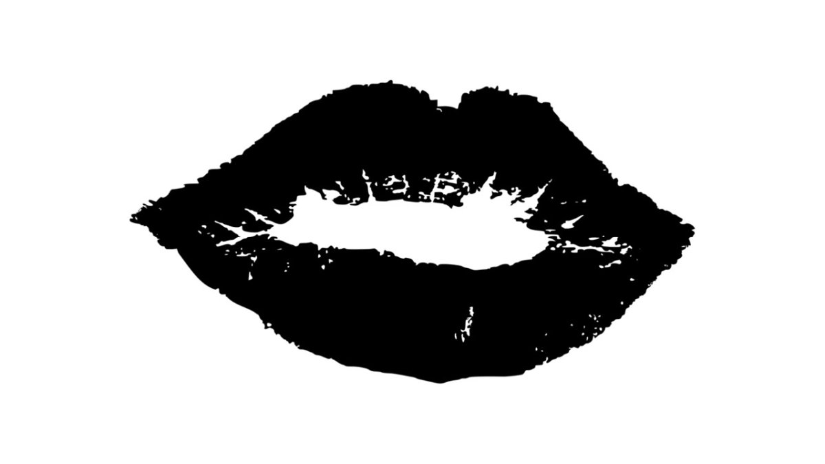 Губы черно белые