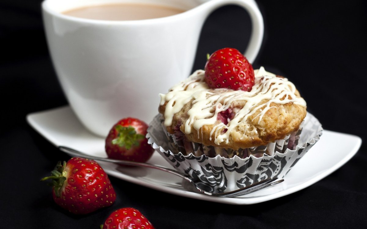 Кофе с пирожным