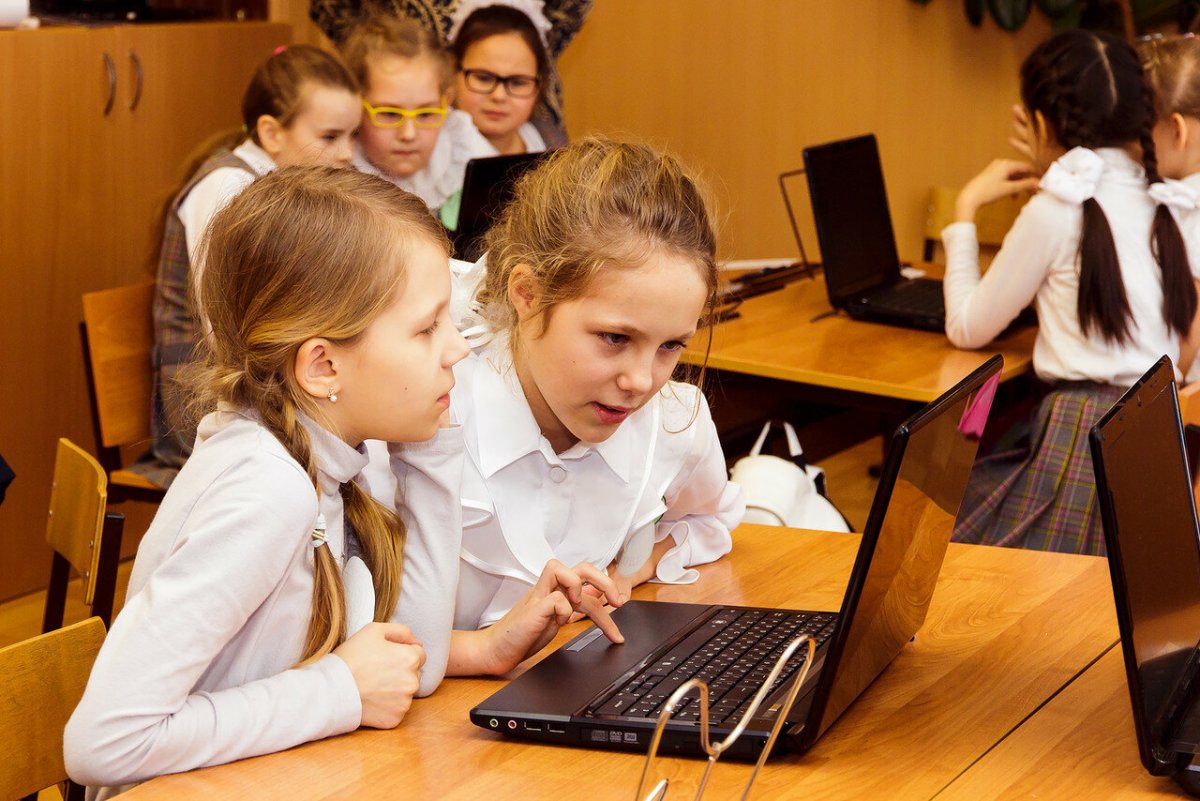 Школьница 3 класс