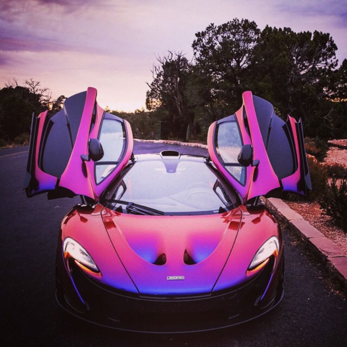 MCLAREN p1