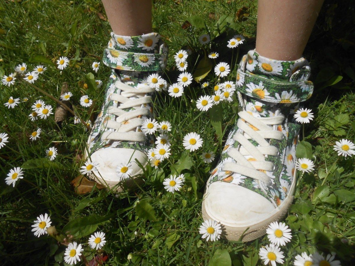 Ноги в цветах