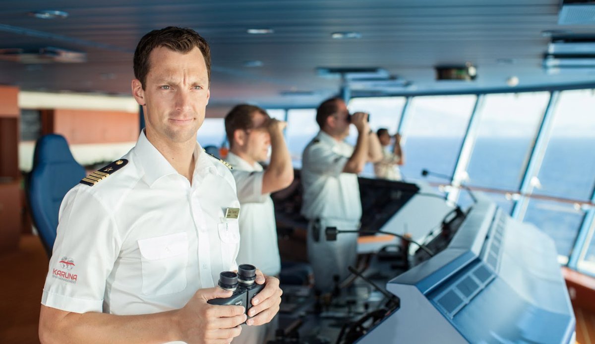 Константин кузовлев Капитан корабля