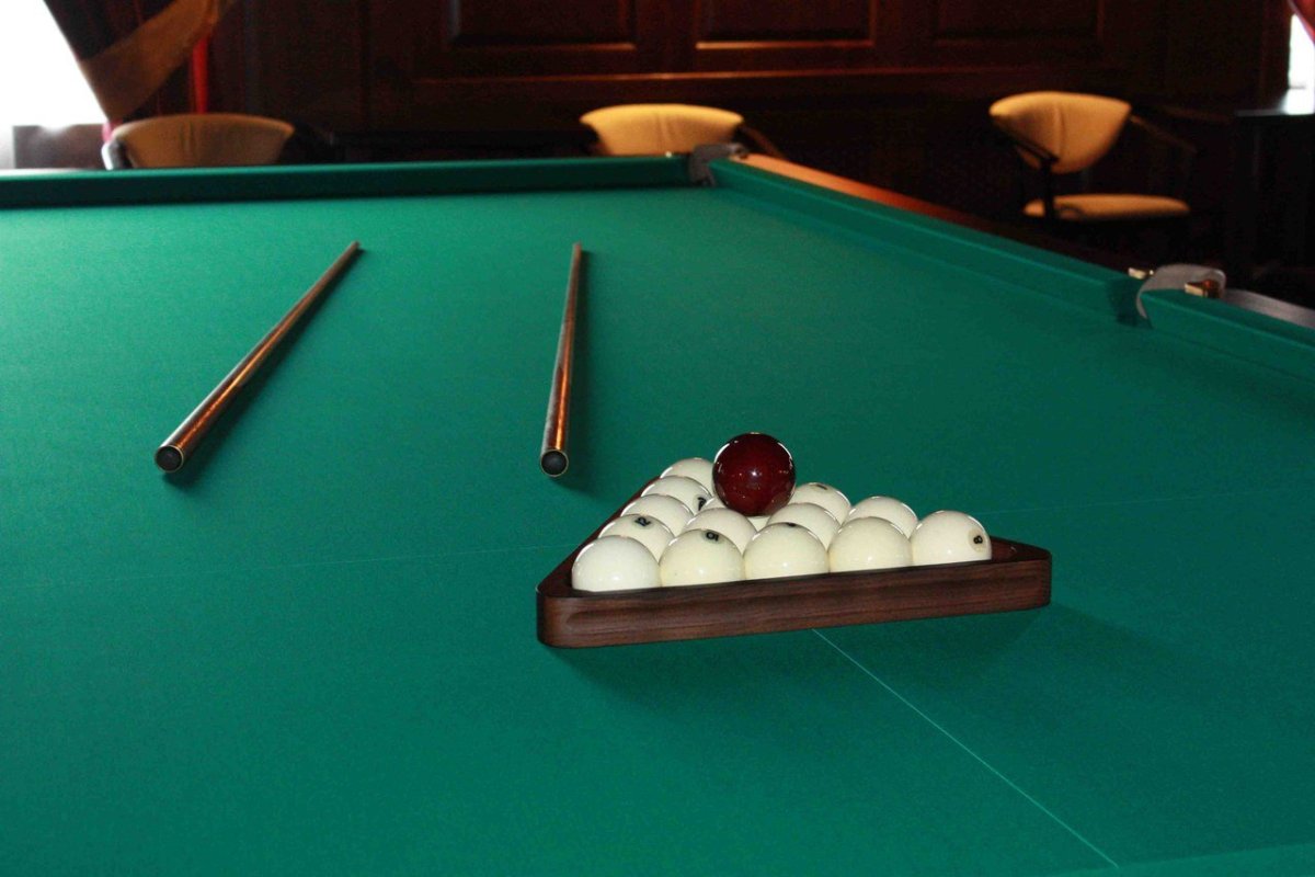 Мэрилин Монро бильярд