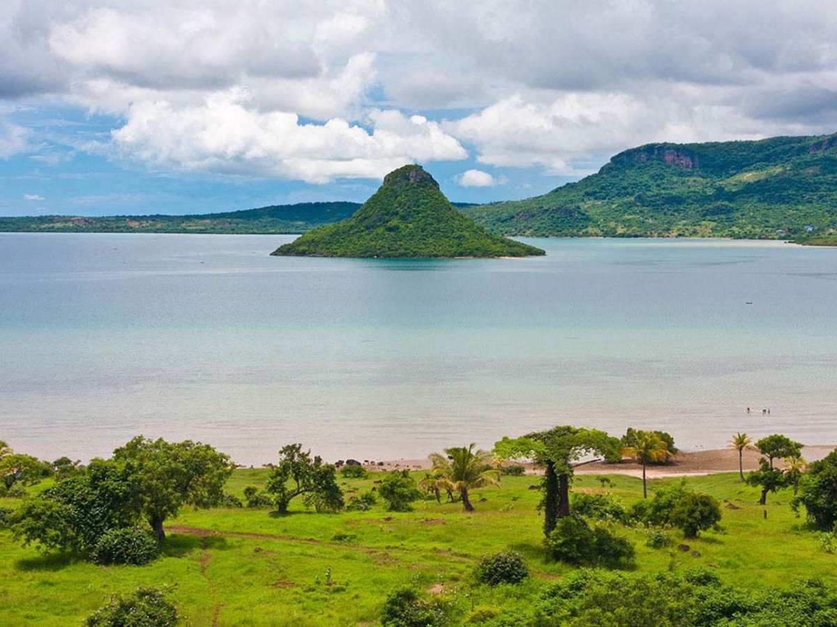 Залив Антонгил Мадагаскар