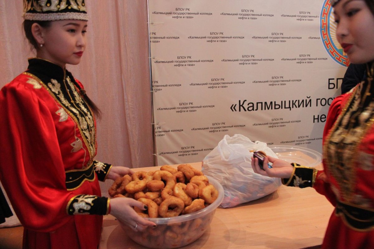 Праздник Цаган сар рисунки