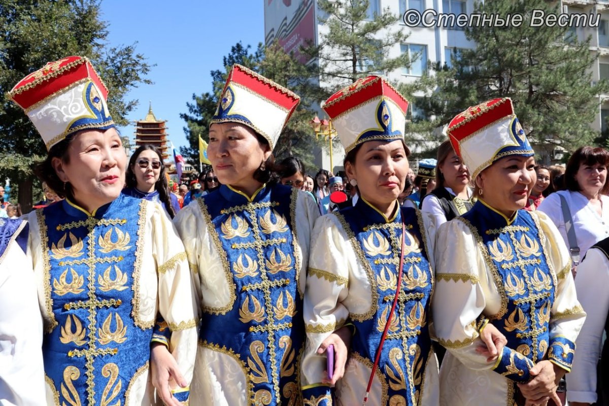 Калмыкии Священная книга