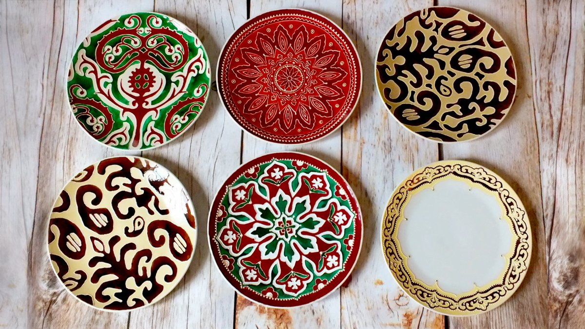 Тарелка с орнаментом