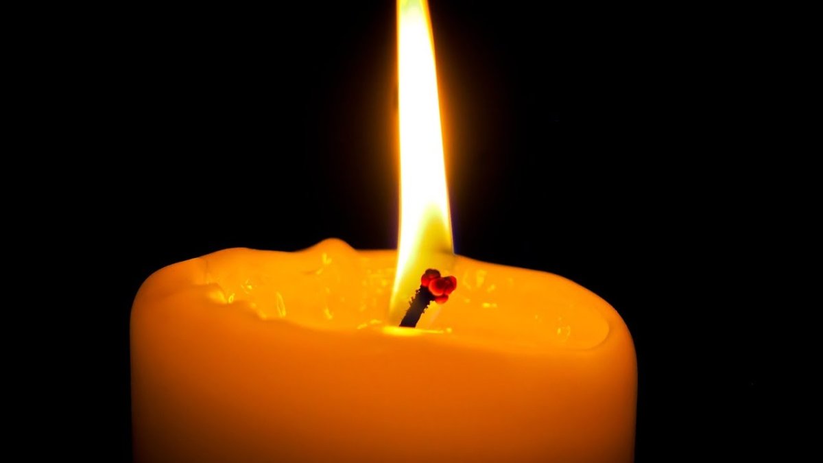 Восковые свечи