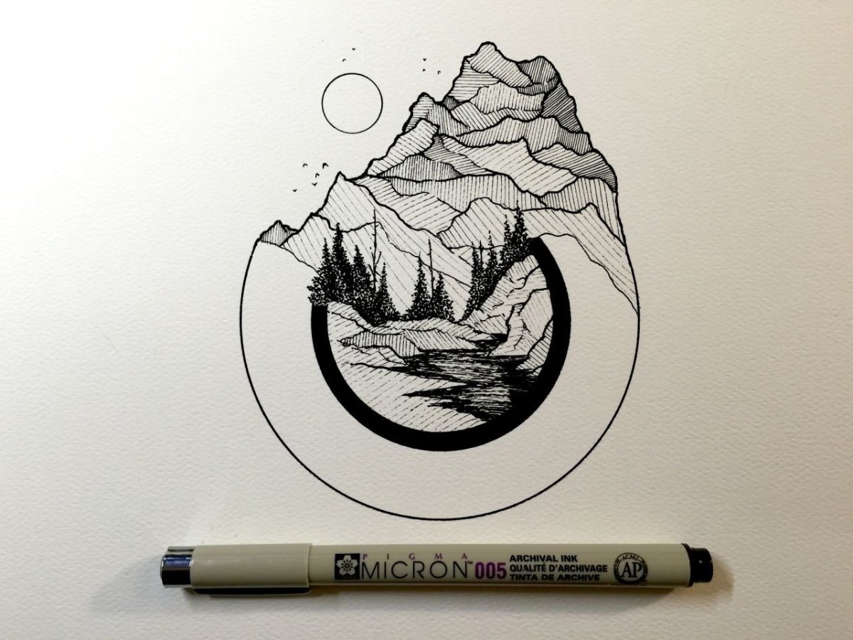 Инь Янь черной ручкой