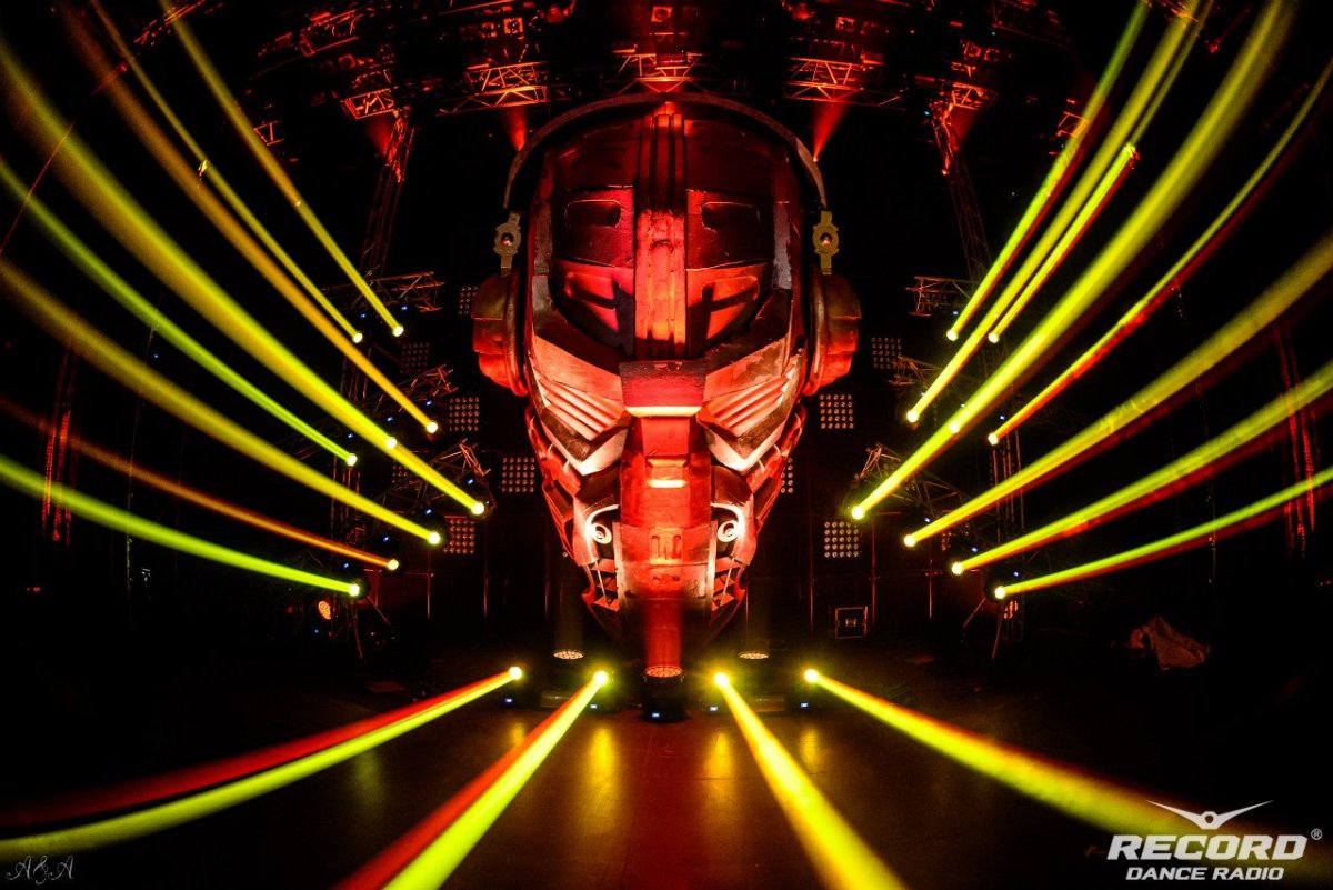 Пиратская станция Питер