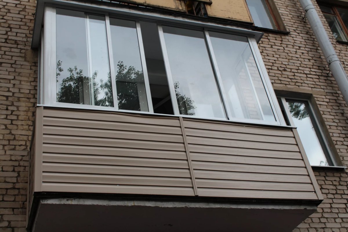 Отделка балкона без остекления