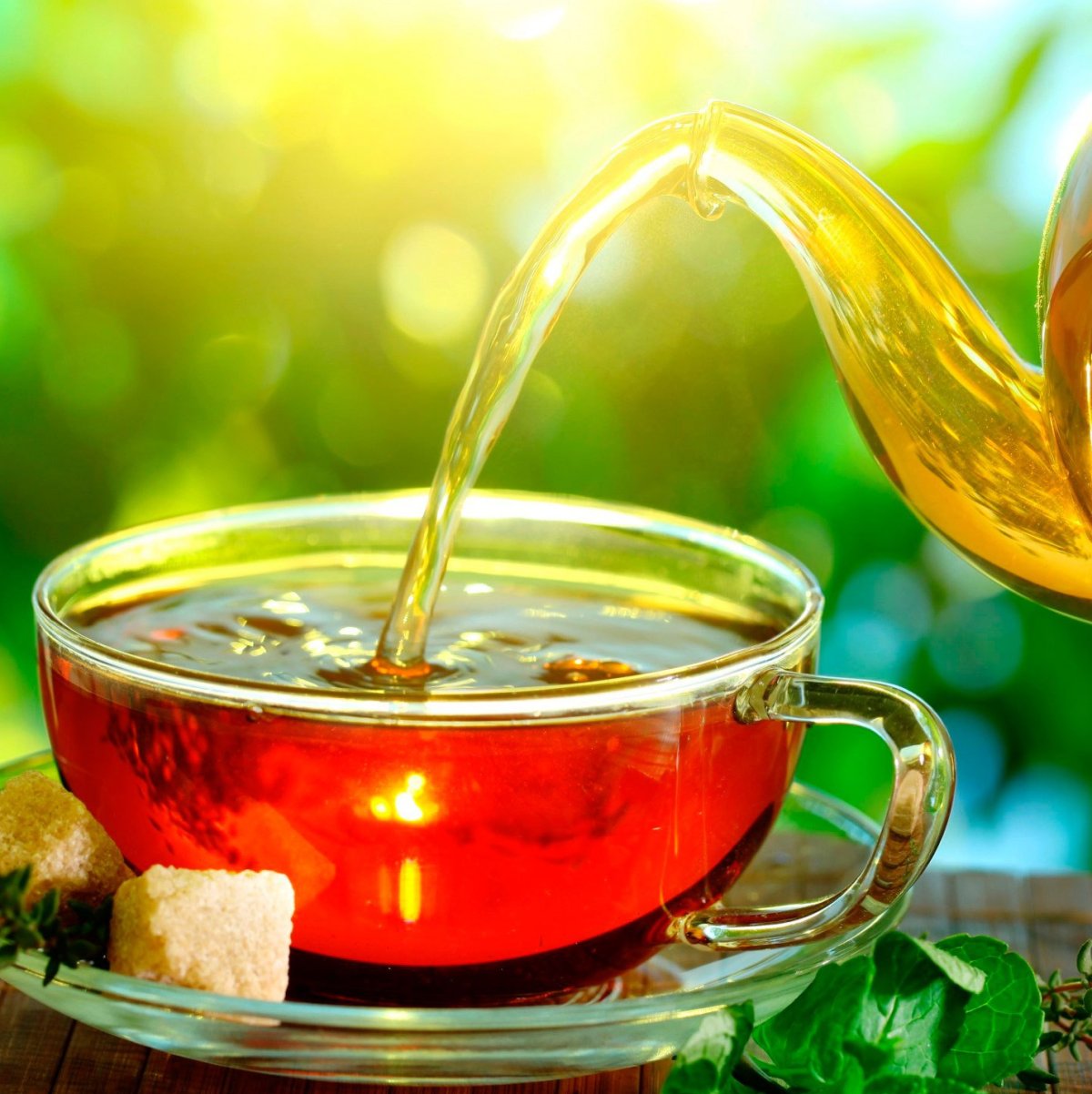 Чайник с праздником