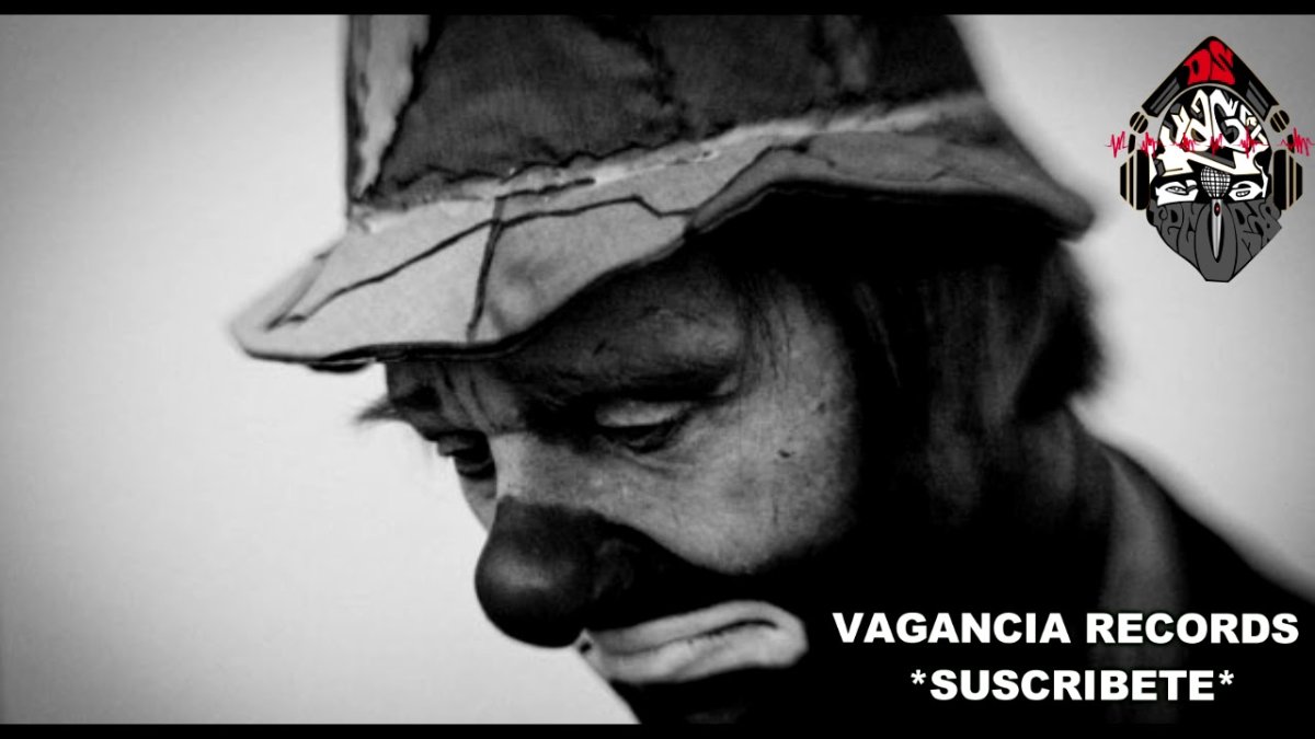 Клоун под дождем