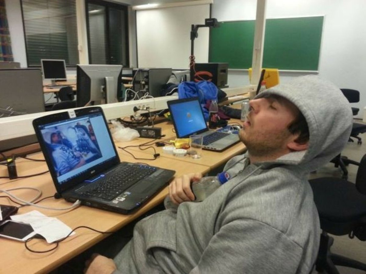 Уставший сисадмин