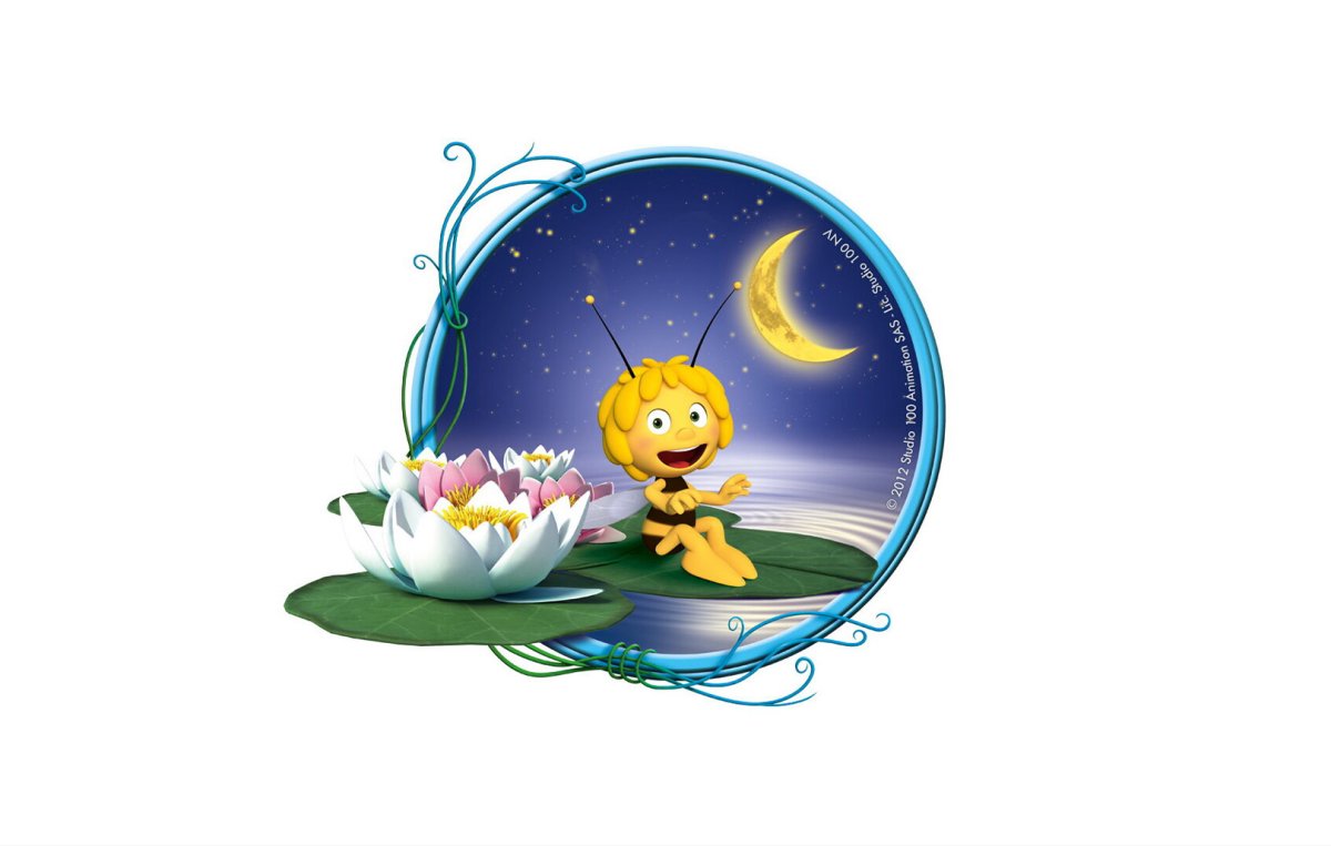 Пчелка Майя спит