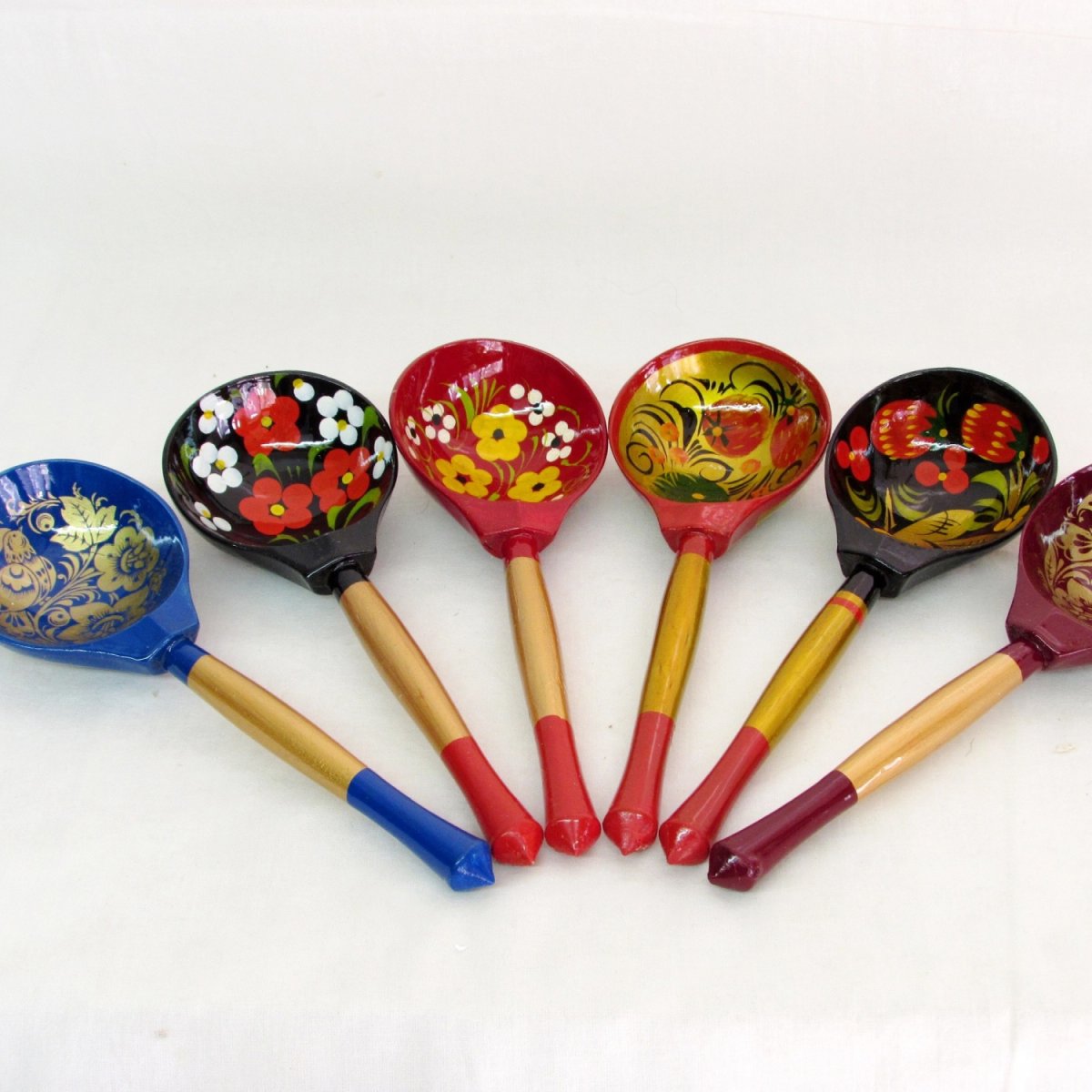 Резные деревянные ложки