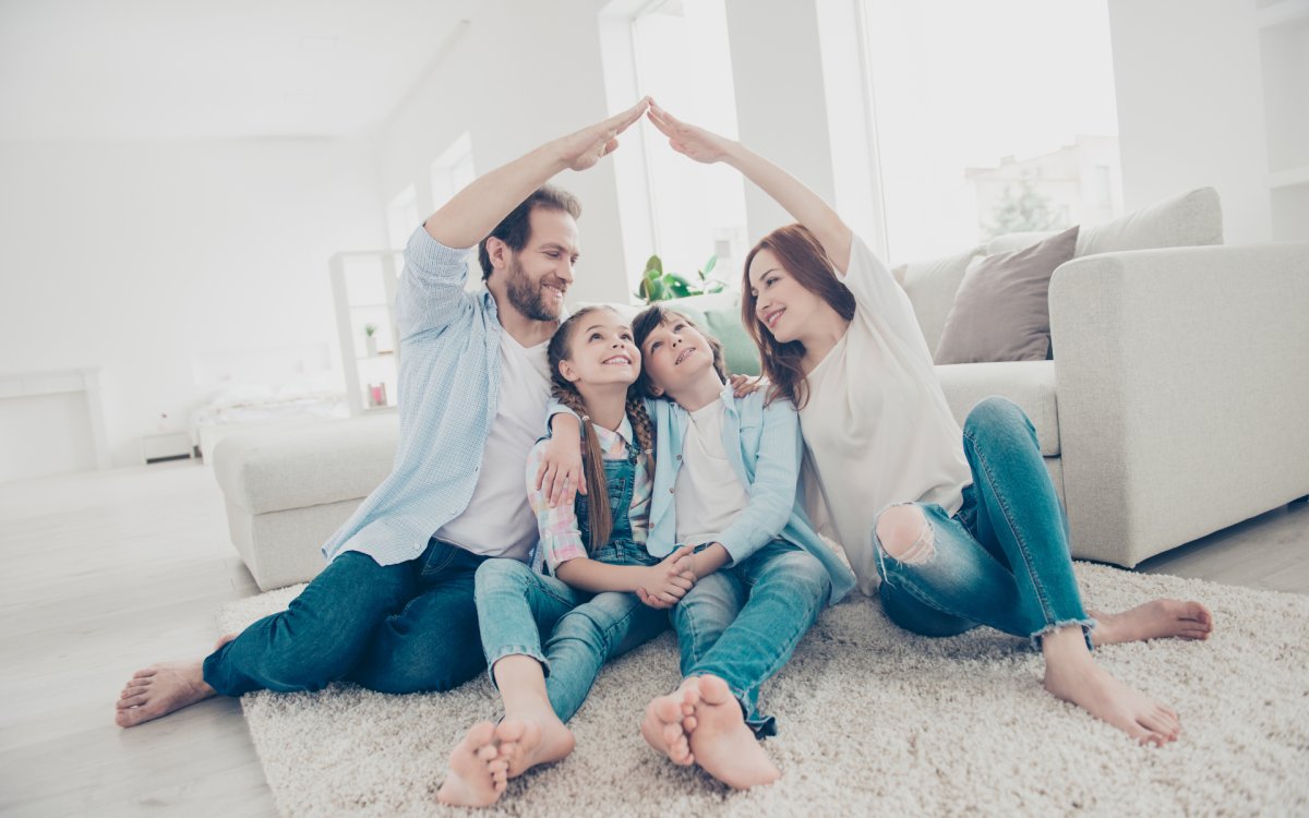 Счастливая семья