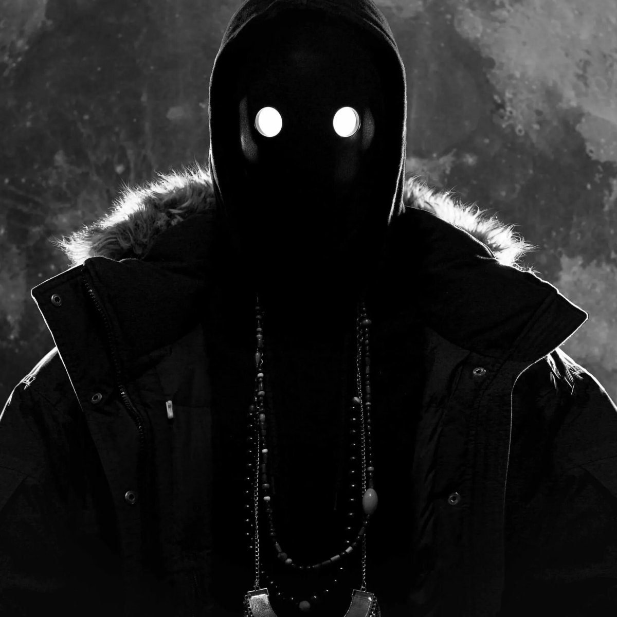 Смерть на черном фоне