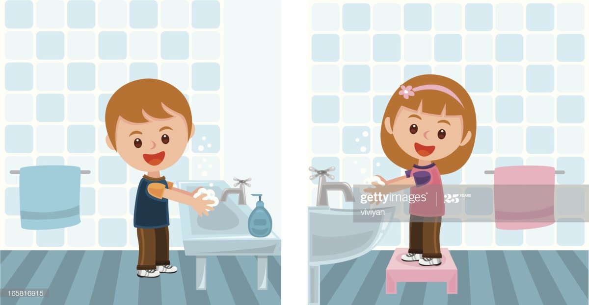 Мальчик и девочка умываются