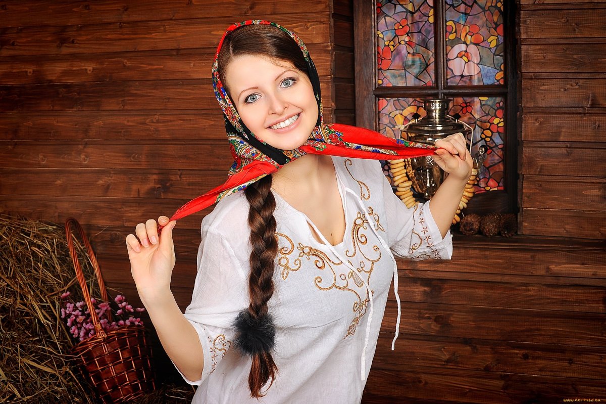 Девушка с косой