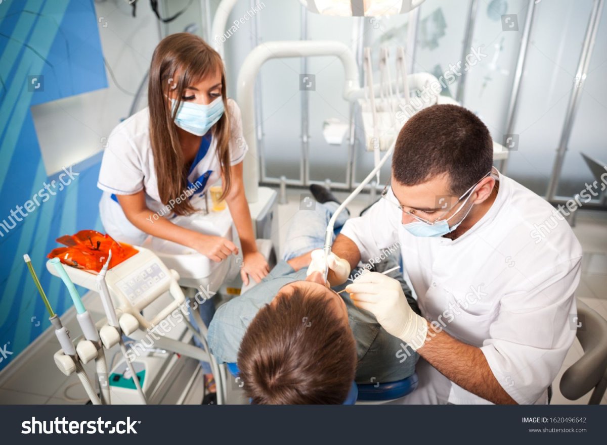 Рабочее место медсестры стоматолога