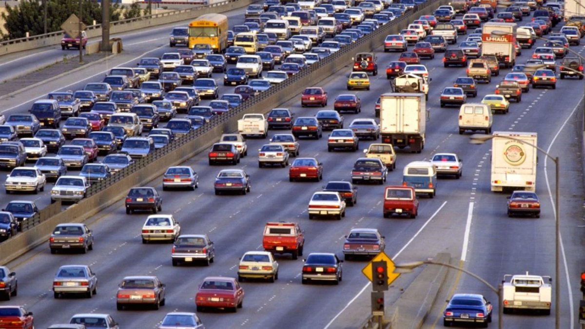 Автомобильный транспорт