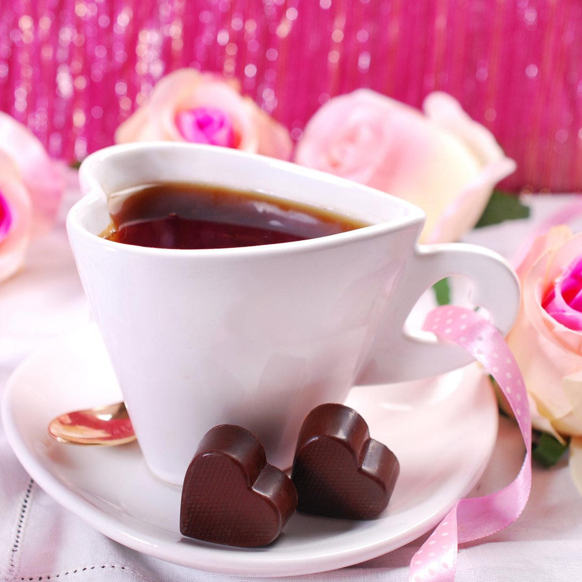 Чай с конфетами