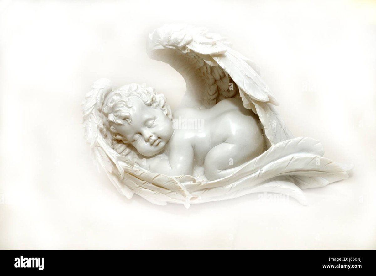 Барельеф женщина