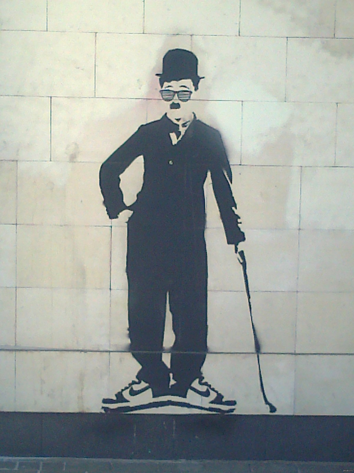 Чарли Чарли фото демон