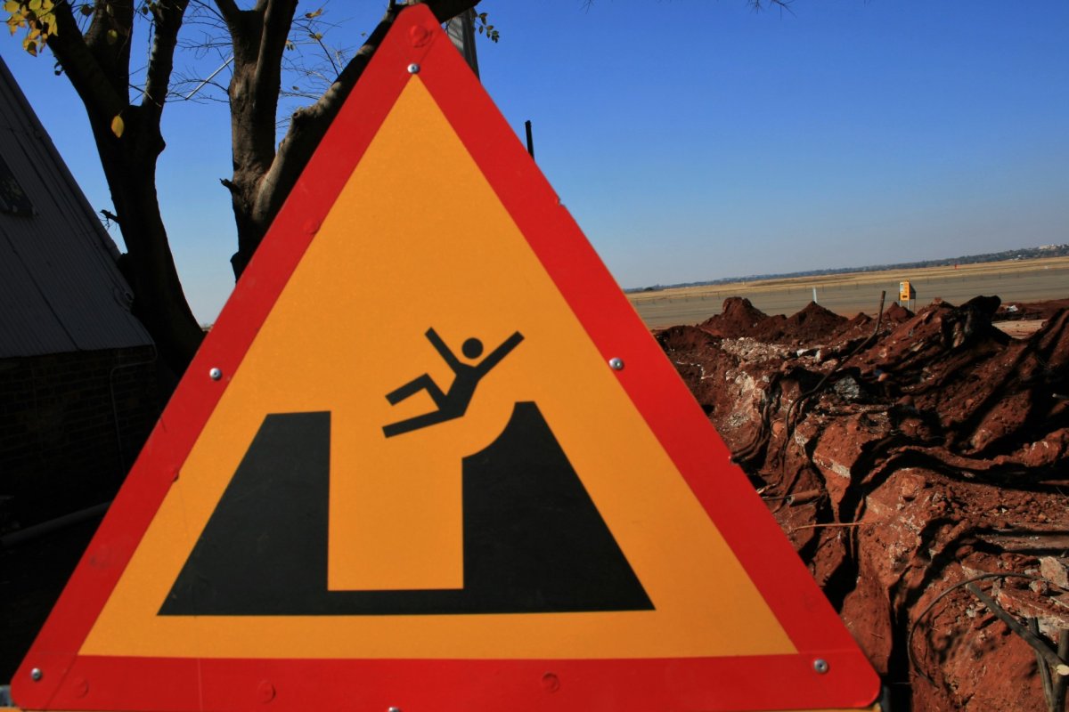 Знак опасно