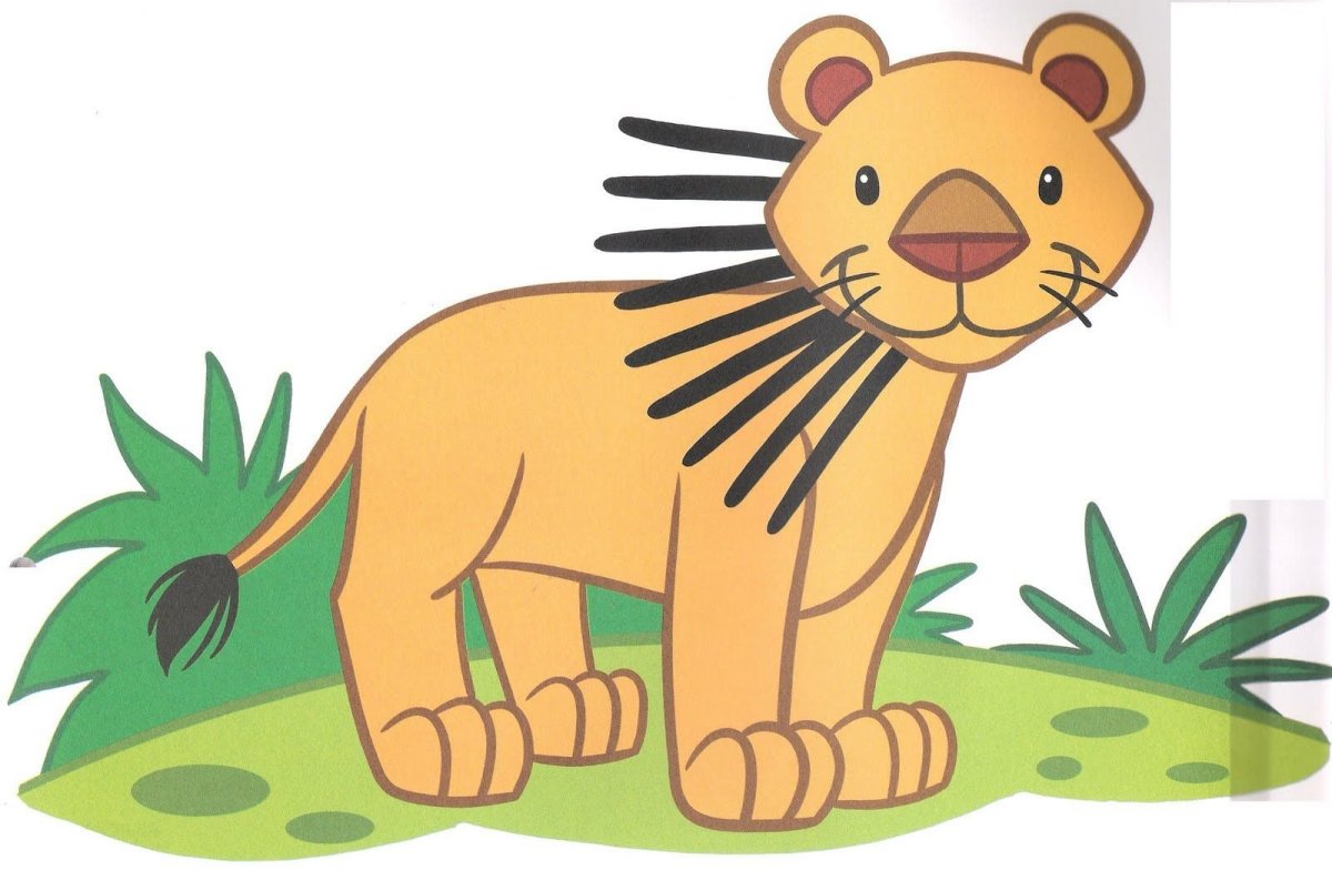 Девочка обнимает Льва