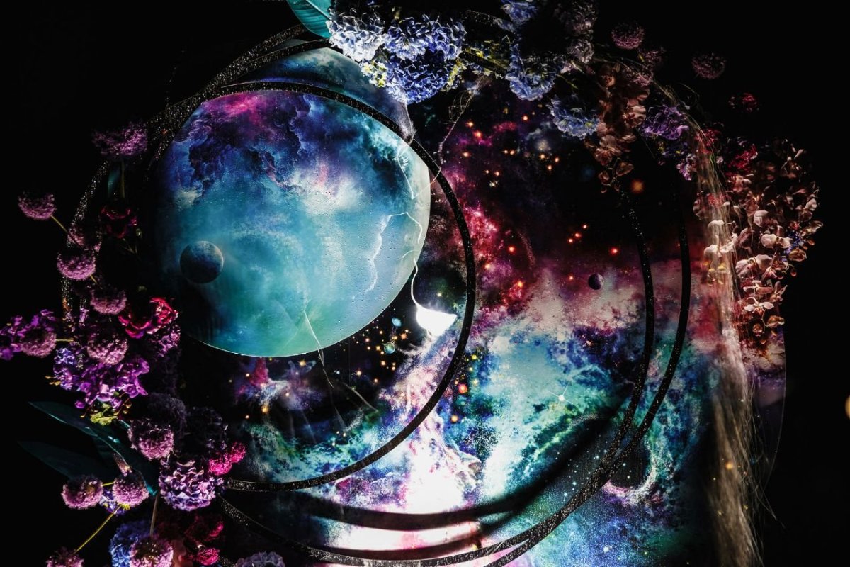 Космические цветы