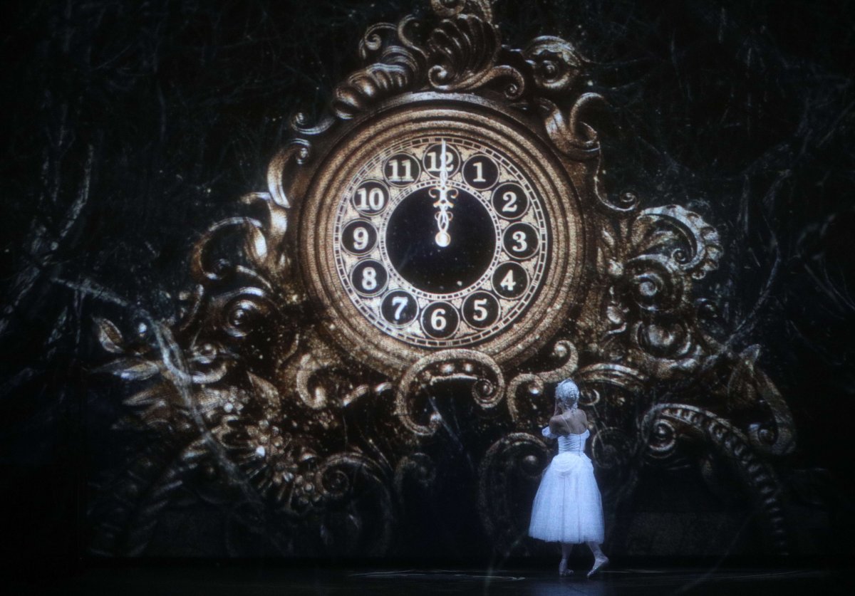 Часы Золушка