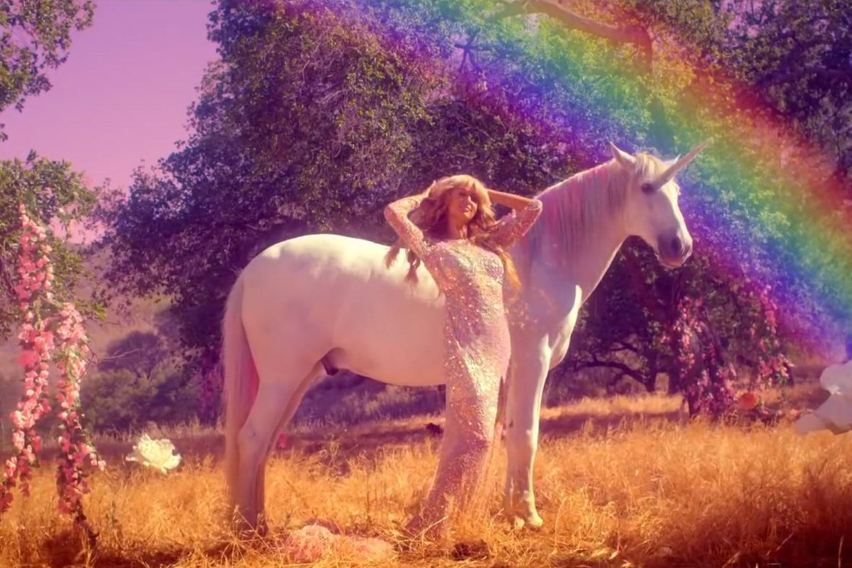 Единорог кататься