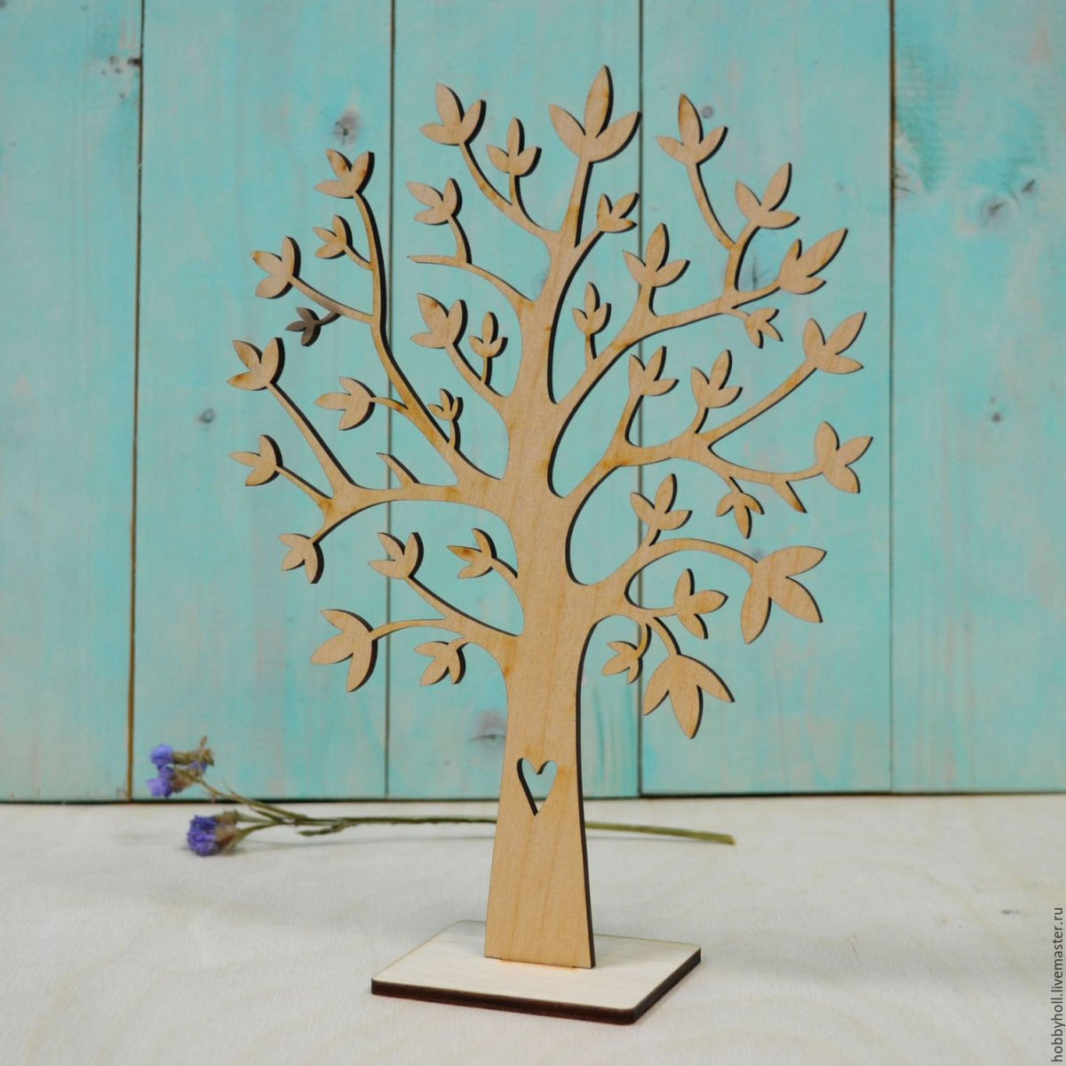 Красивое дерево желаний