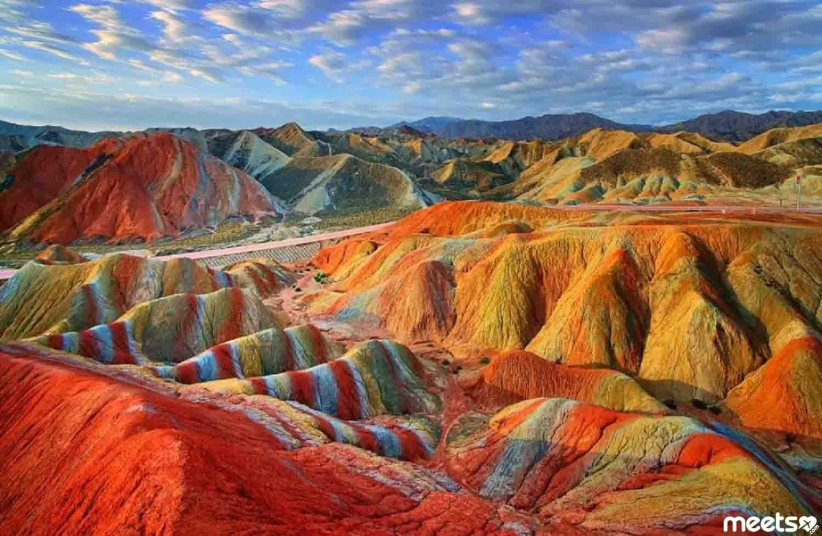 Чжанъе Данься