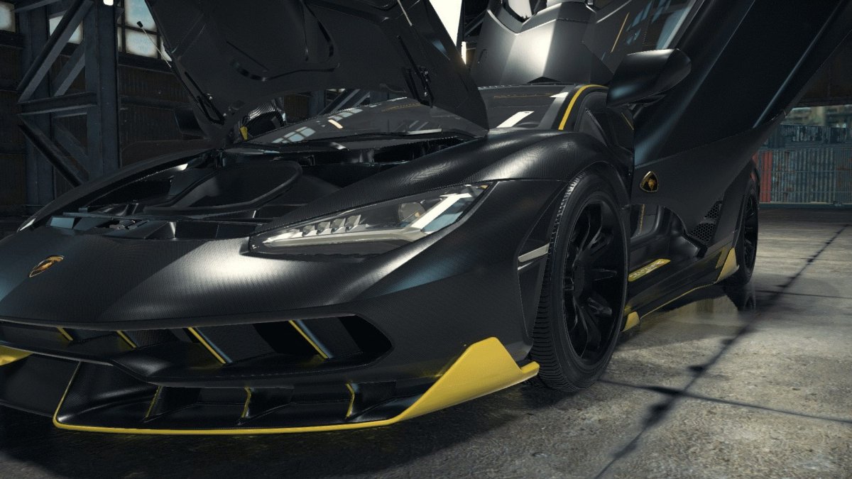 Lamborghini Aventador 2