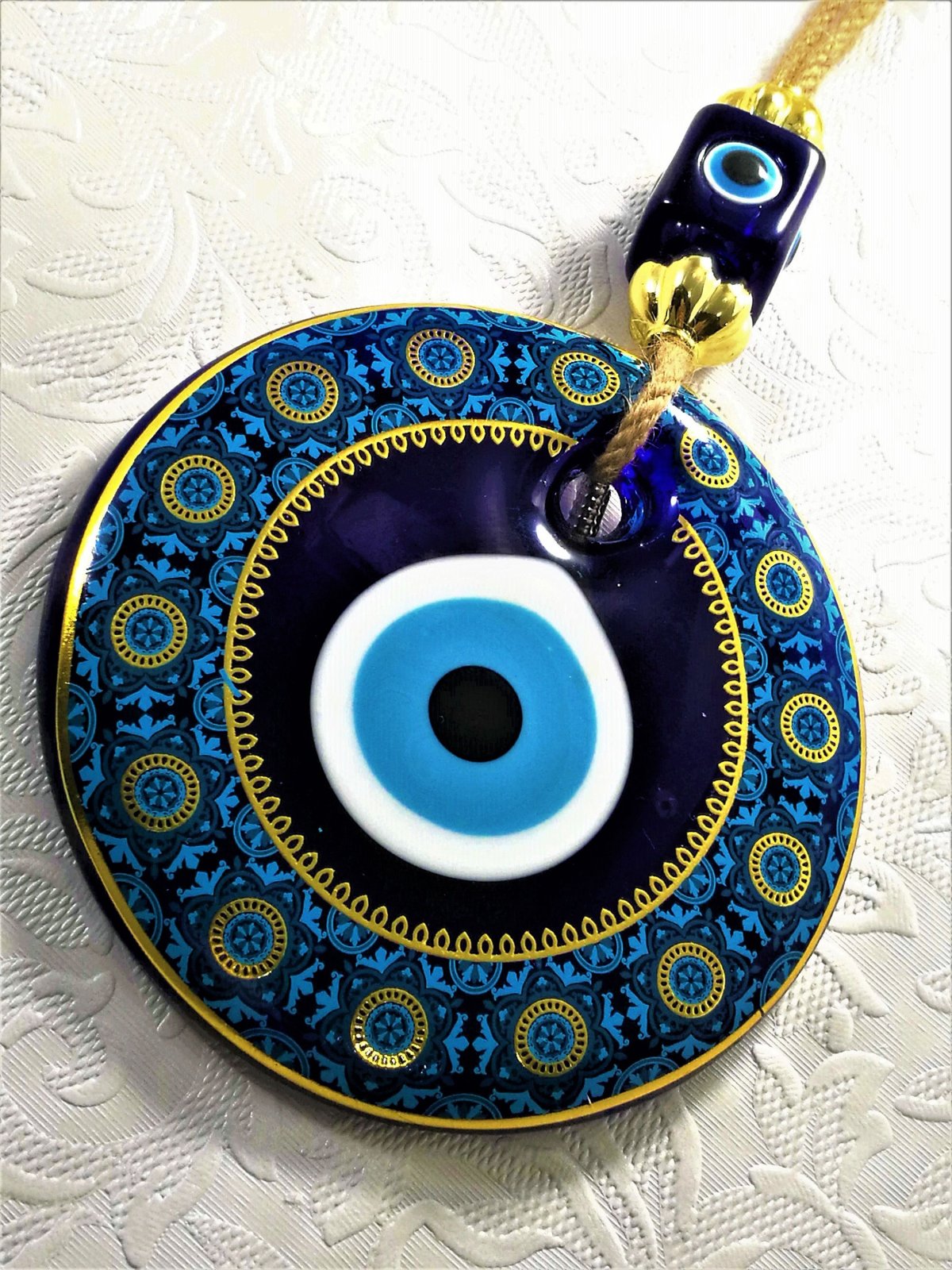 Шарм глаз Фатимы