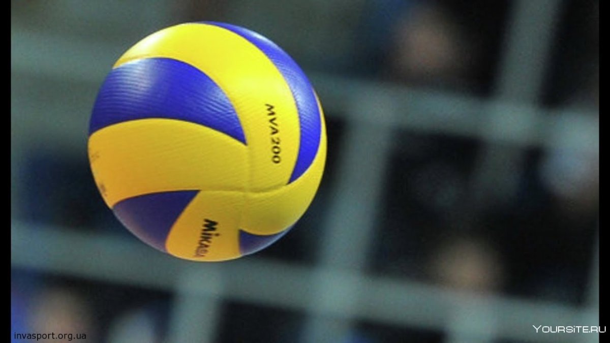 Волейбольный мяч и сетка