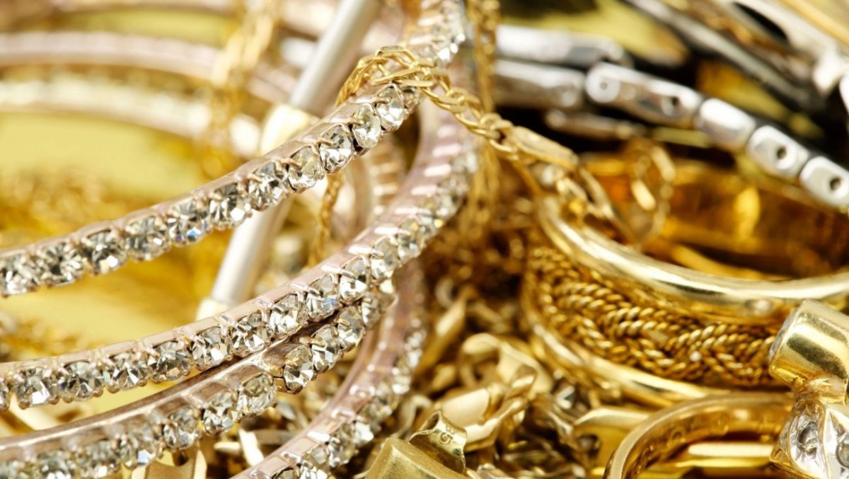 Золото бриллианты богатство