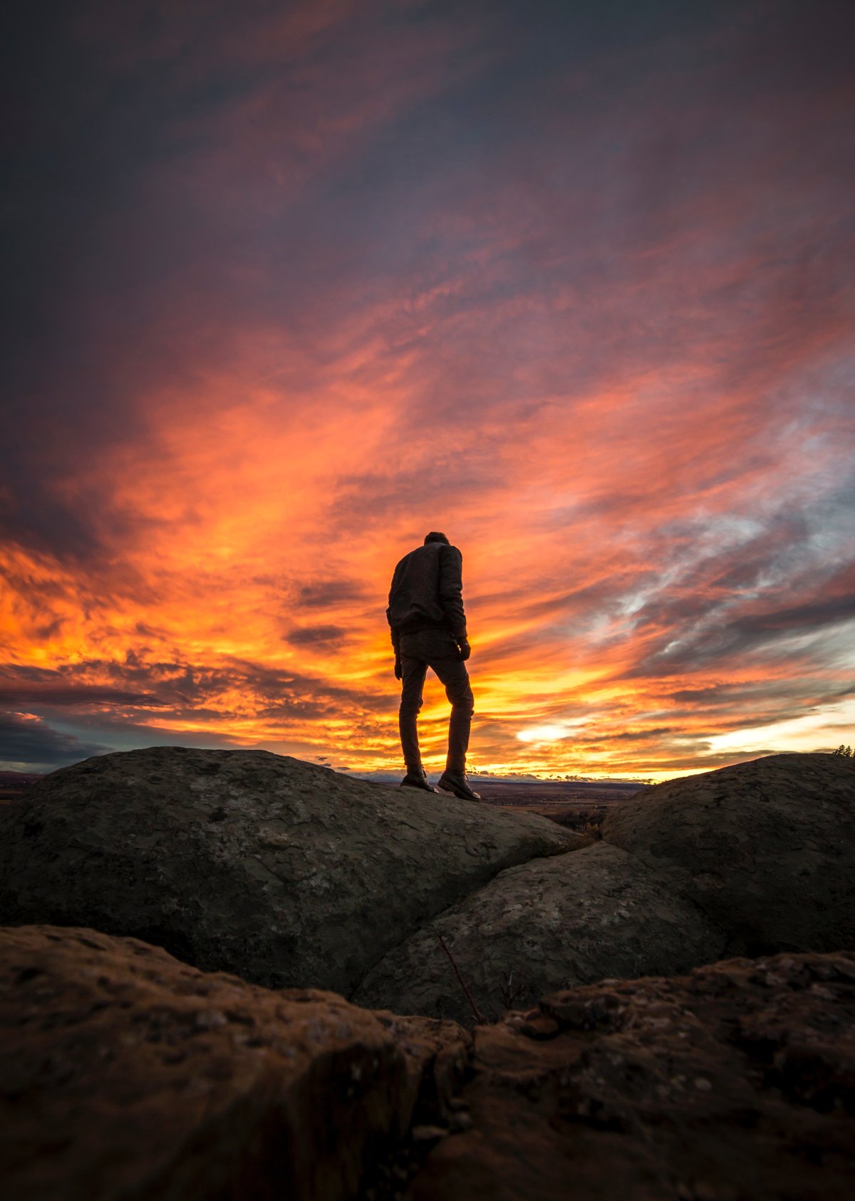 Человек на закате