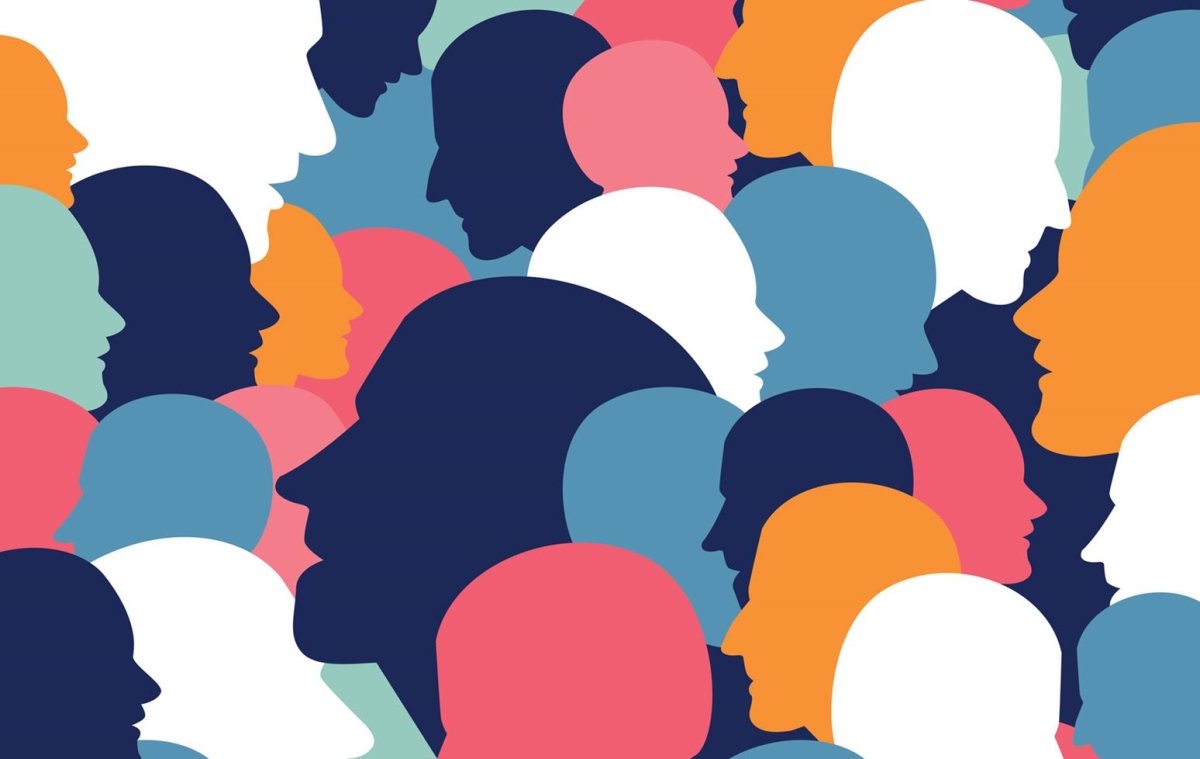 Общение на оранжевом фоне