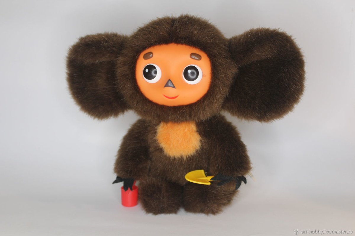 Чебурашка с цветами