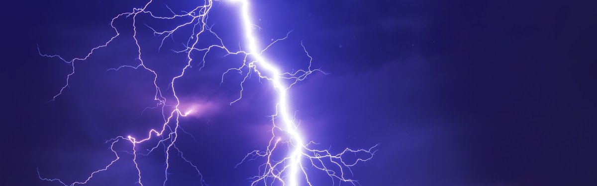 Панорама молнии